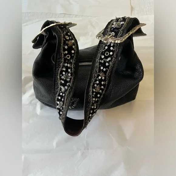 Betsey Johnson Shoulder Bag - Picture 2 of 13